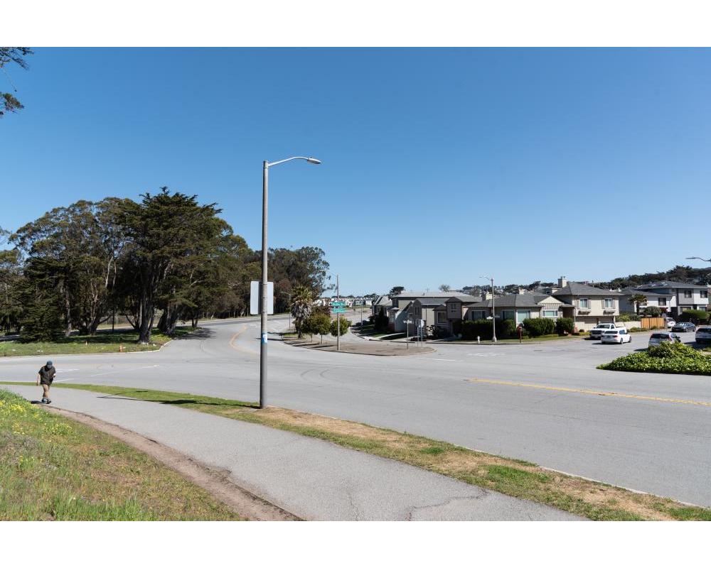 Lake Merced Boulevard and Skyline Boulevard (existing conditions)