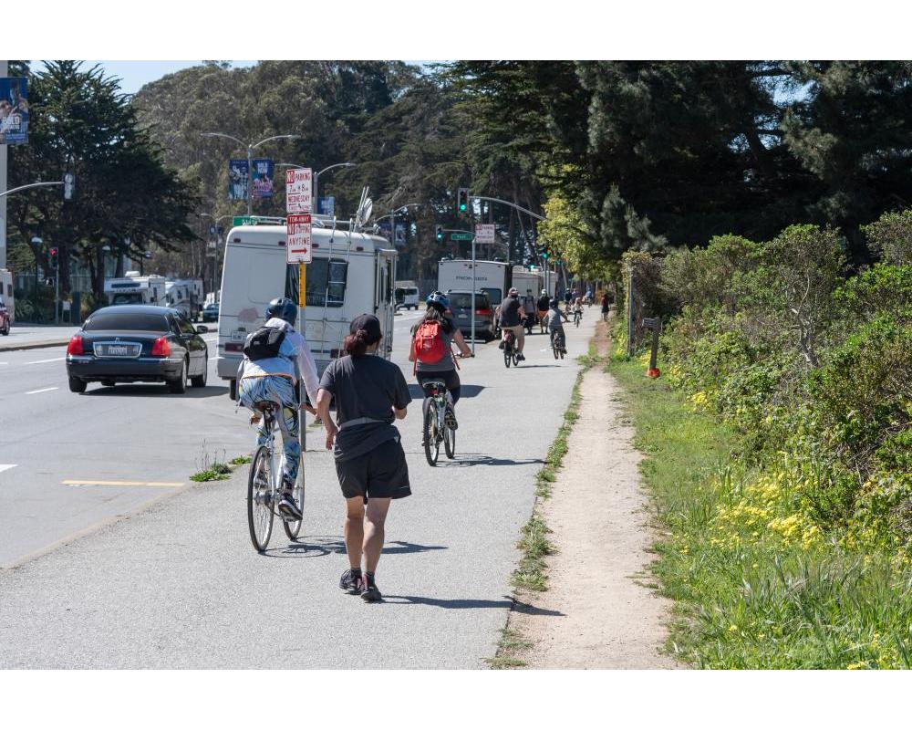 Lake Merced Boulevard, State Drive and Font Boulevard (existing conditions)