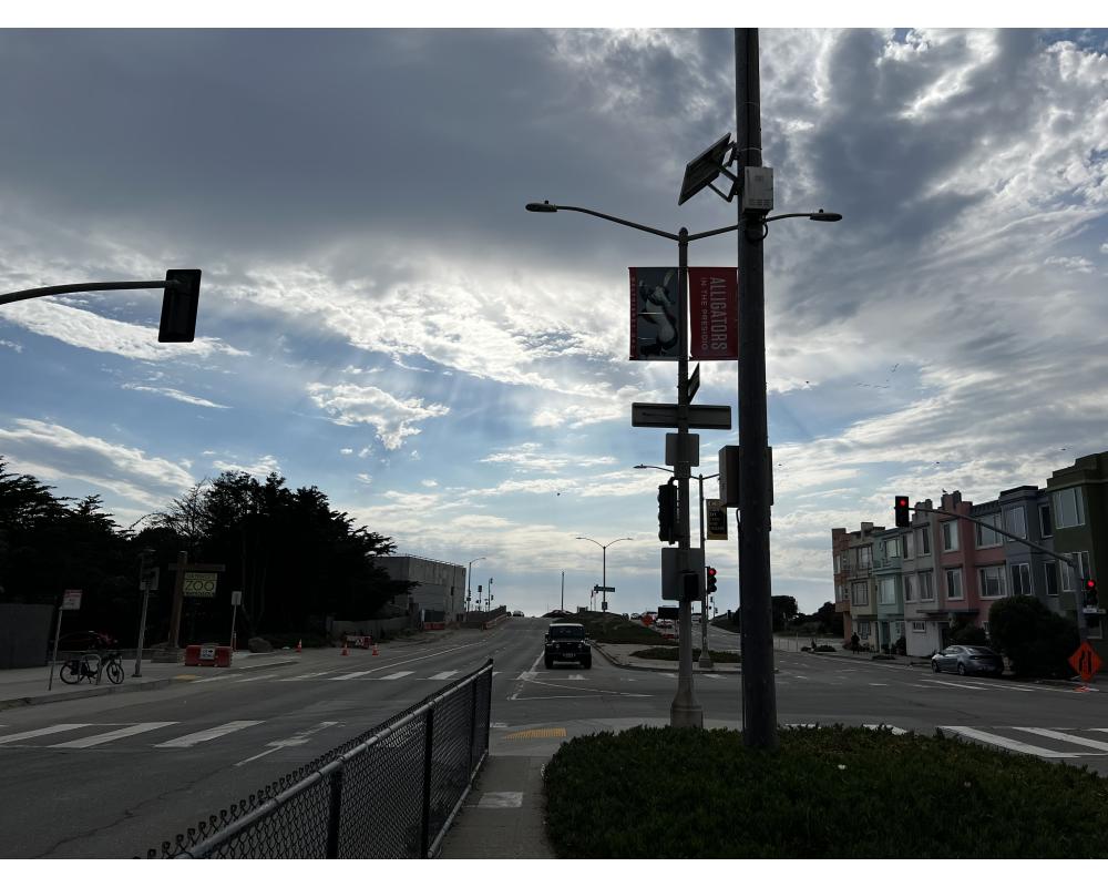 Sloat Boulevard at 47th Avenue, looking west toward the Great Highway