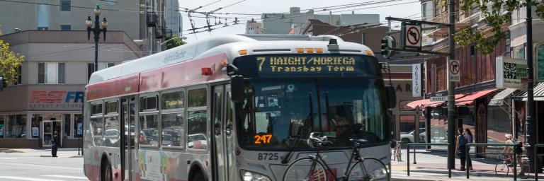 7 Haight bus turning onto Market Street