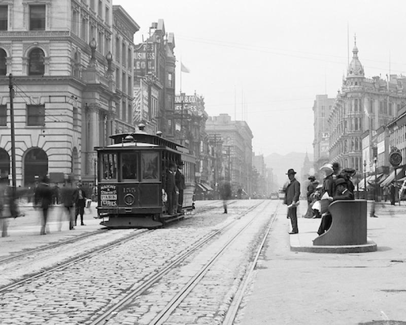 Téléphérique 155 à Market Street et 3rd Street, près du bâtiment Call et de la fontaine de Lotta | 9 janvier 1906