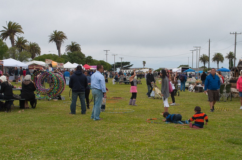 This Weekend: Cole Valley Street Fair and TreasureFest | SFMTA